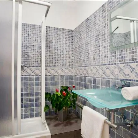 5-bed In The Heart Of The Apartment Barcelona